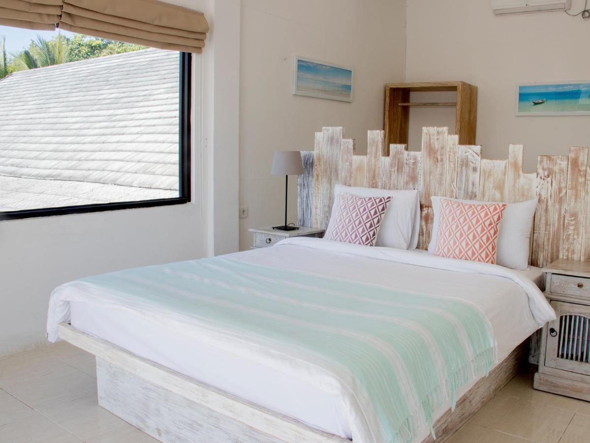 Myamo Beach Lodge Jereweh Екстериор снимка