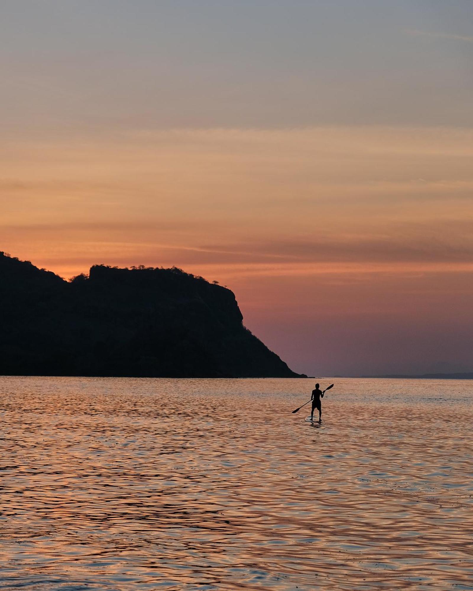 Myamo Beach Lodge Jereweh Екстериор снимка