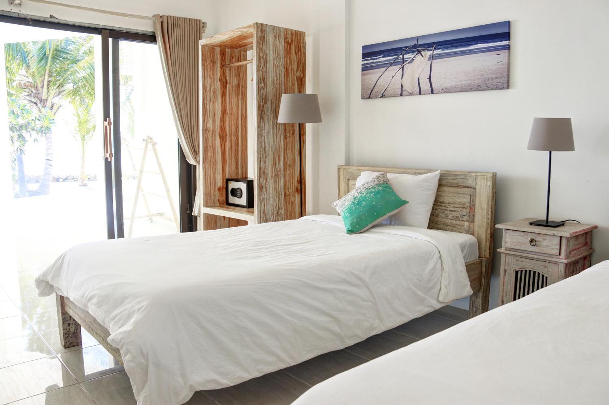Myamo Beach Lodge Jereweh Екстериор снимка